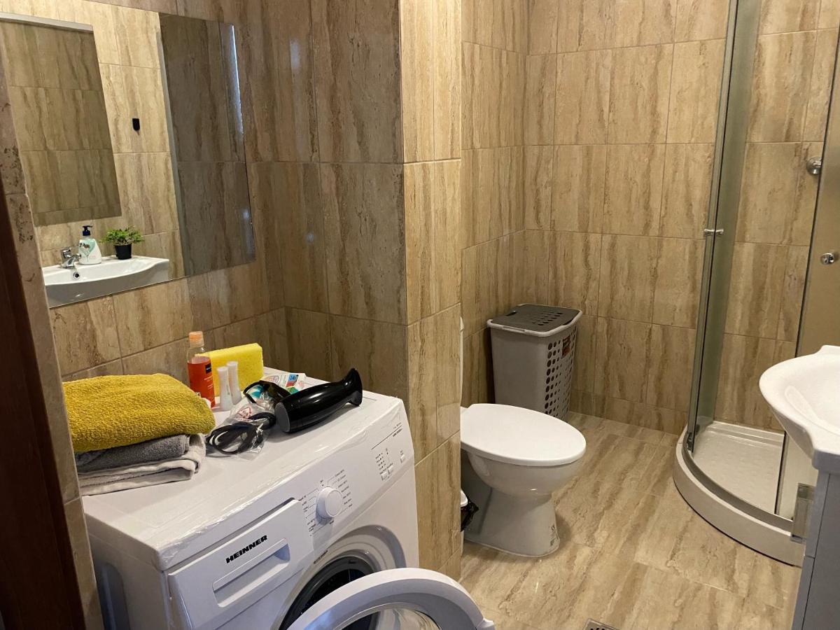 Mall Luxury Apartments 巴克乌 外观 照片