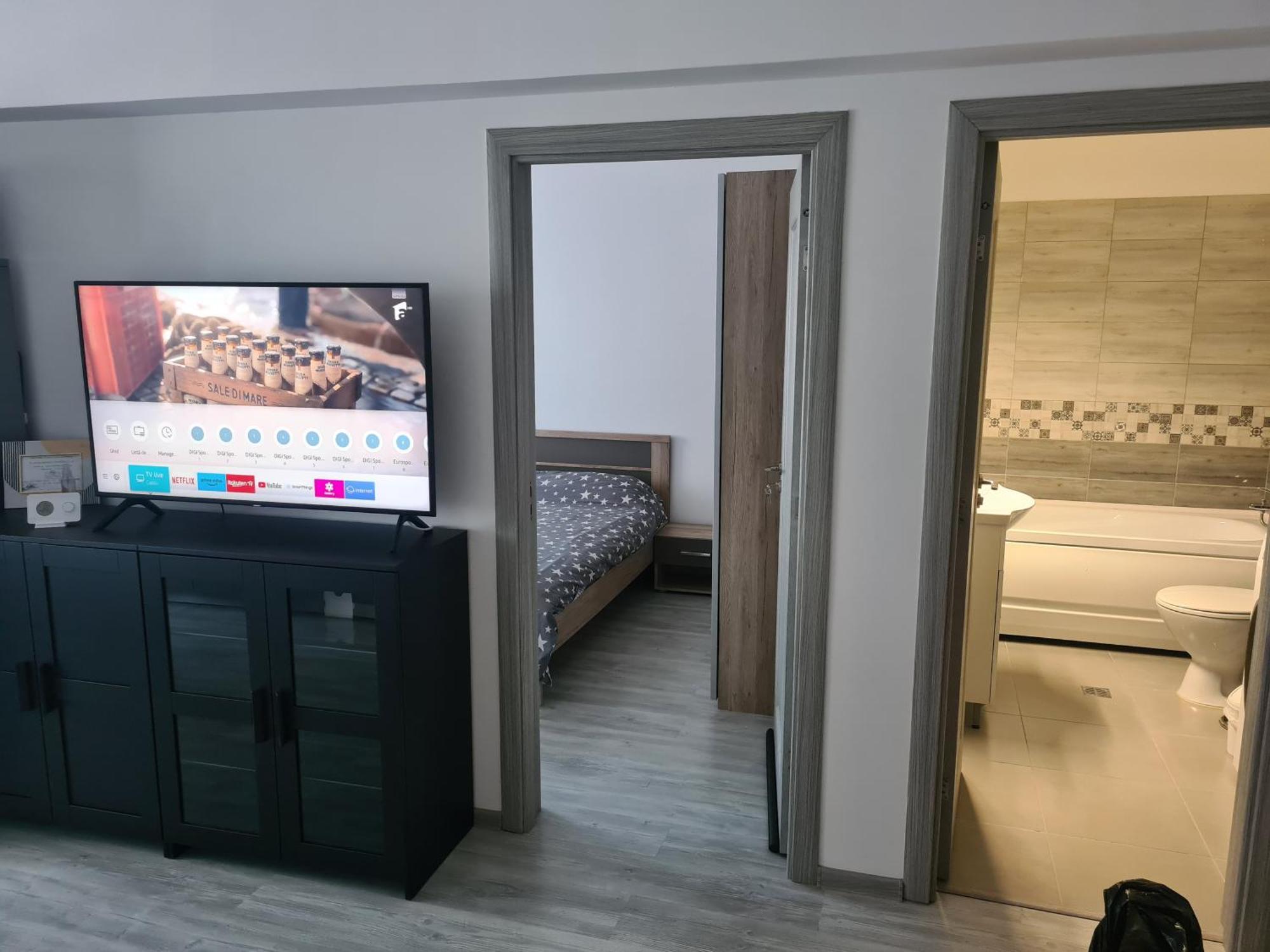 Mall Luxury Apartments 巴克乌 外观 照片
